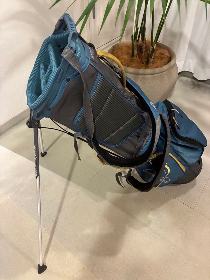 美品　軽量　サンマウンテン　キャディバッグ スタンド　Sun Mountain