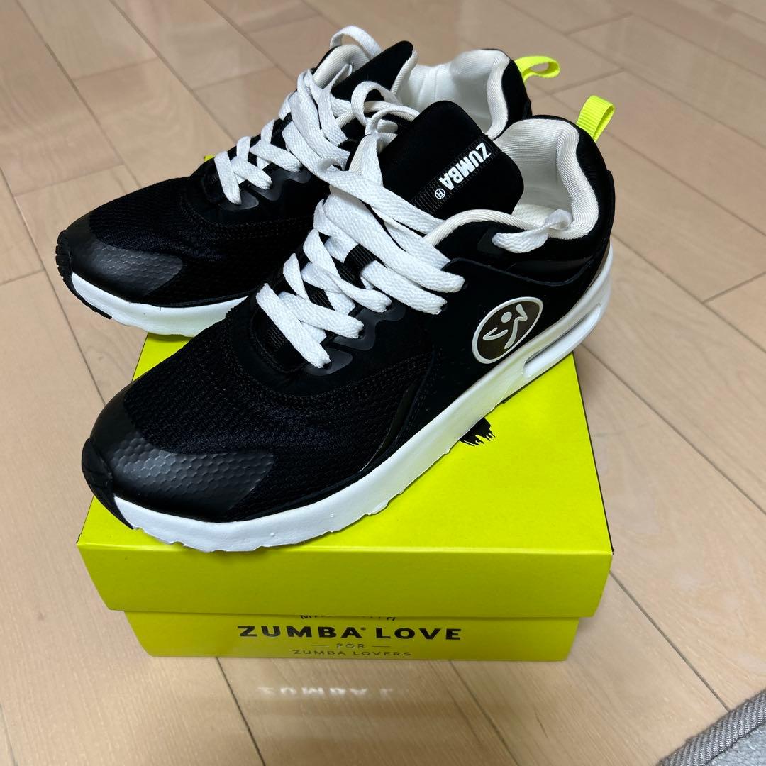ラミィ　ZUMBA シューズ　正規品　美品