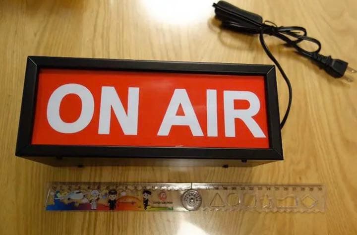 ON AIR ネオンライト　レア