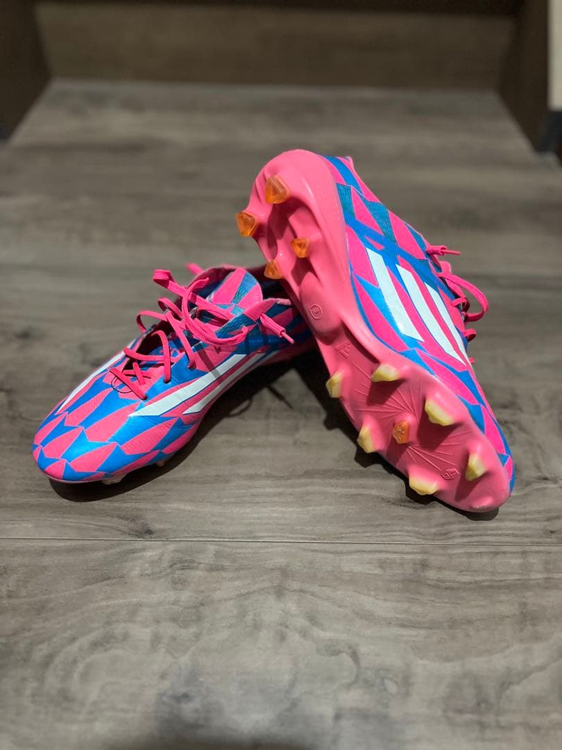 タイムセール！！　アディゼロ　F50