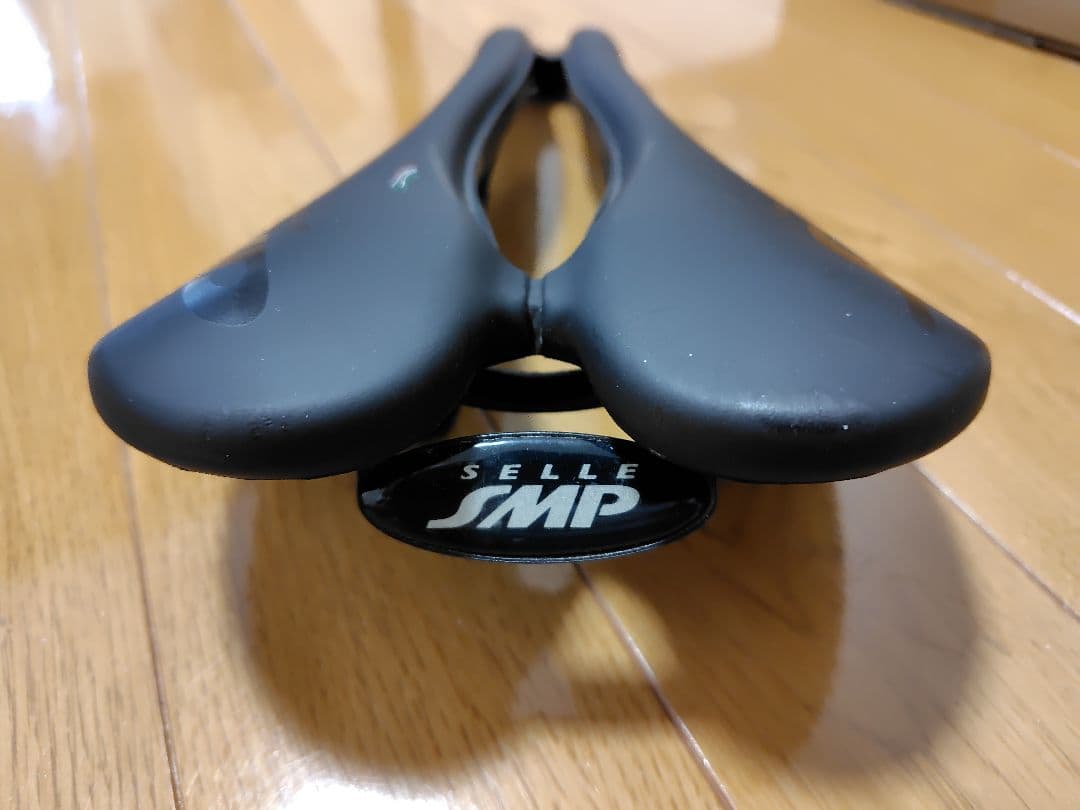 SELLE SMP VT20C サドル ブラック(VT20C-BK)