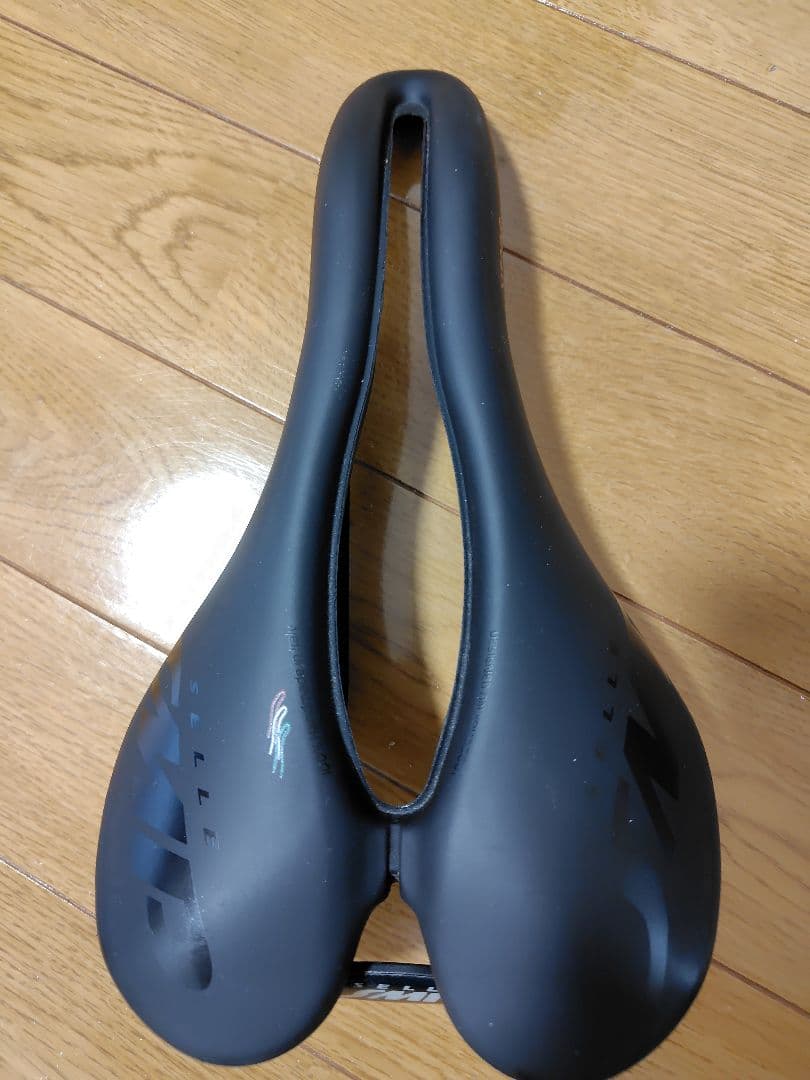 SELLE SMP VT20C サドル ブラック(VT20C-BK)