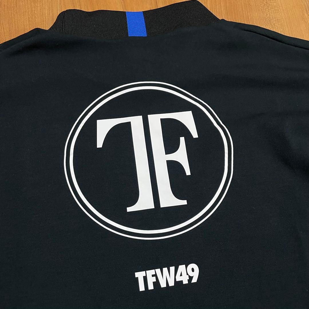 定価3.4万　2025モデル　TFW49 モックネック Tシャツ　ブラック　XL