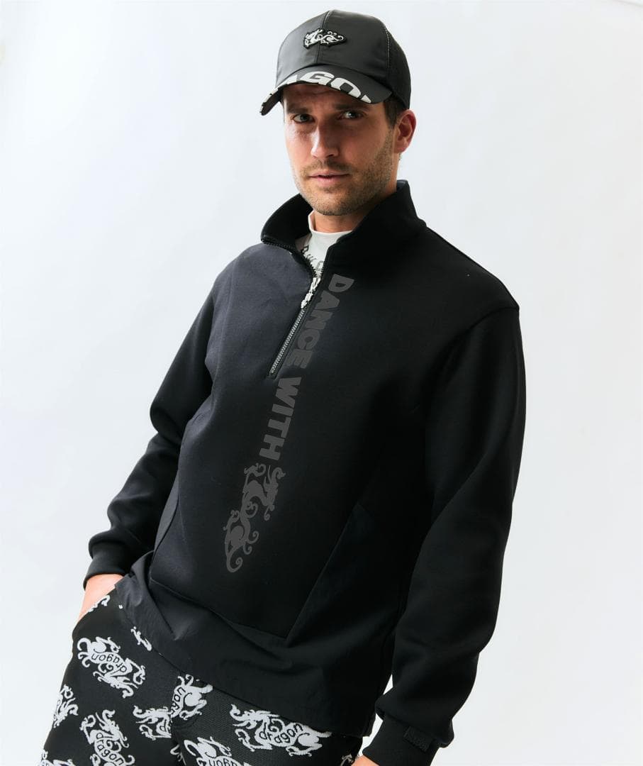 新品☆ダンスウィズドラゴン モノフィラクッションZIPトレーナー☆黒☆XLサイズ