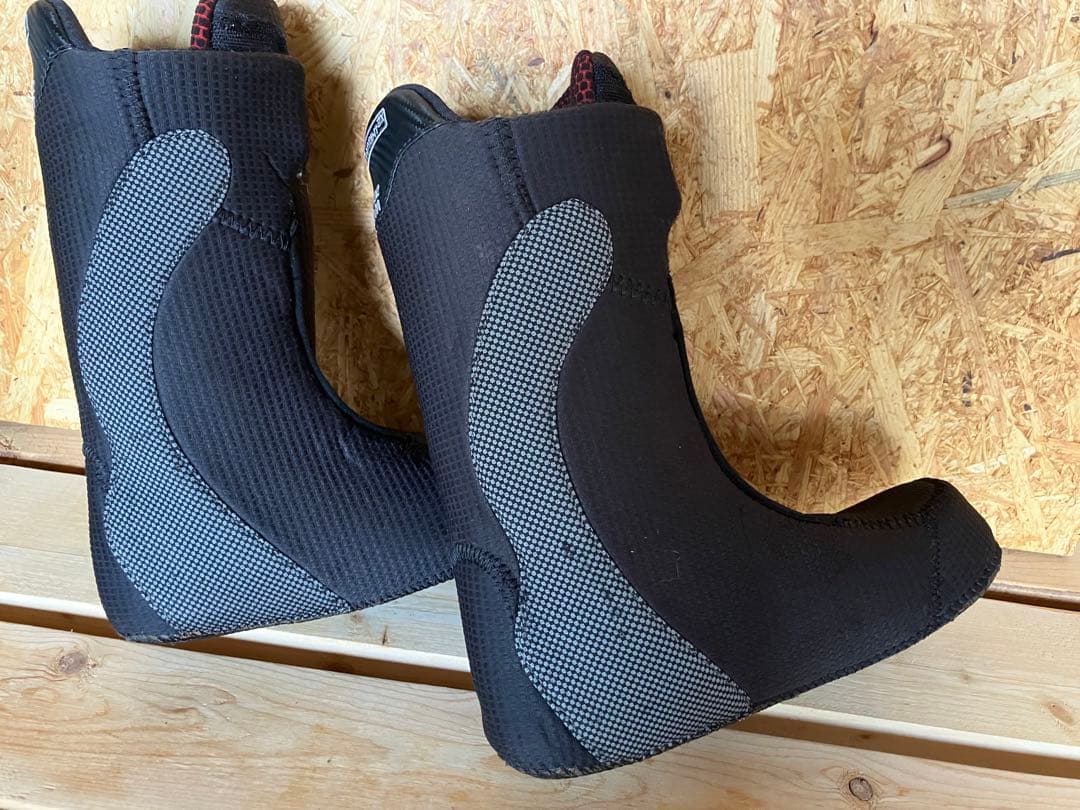 おすすめ品　中古　BURTON D-X サイズ25.0