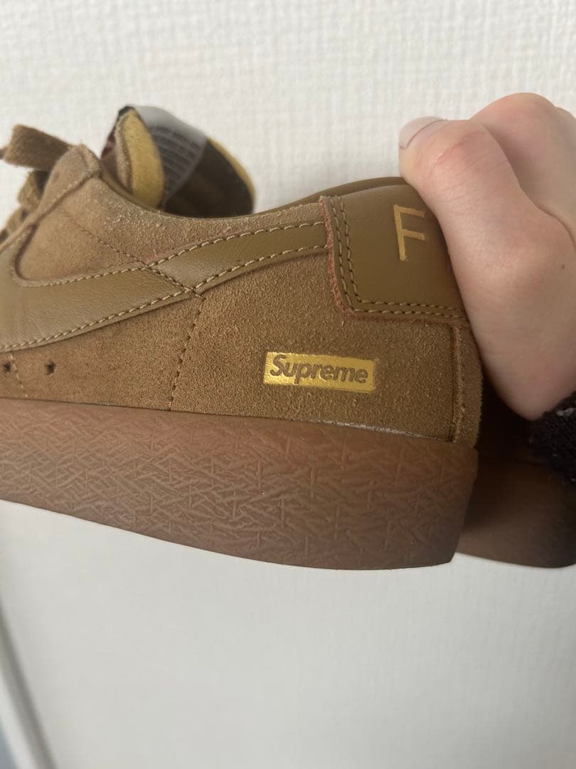 スケートボード Nike SB Blazer low GT QS Supreme 26cm