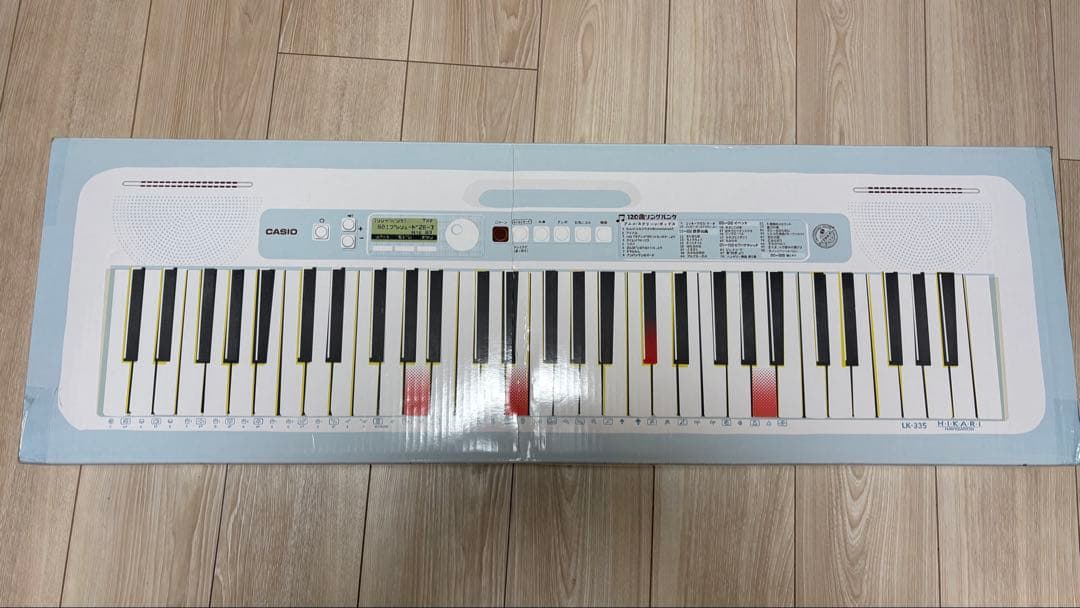 CASIO LK-335 電子キーボード　ピアノ