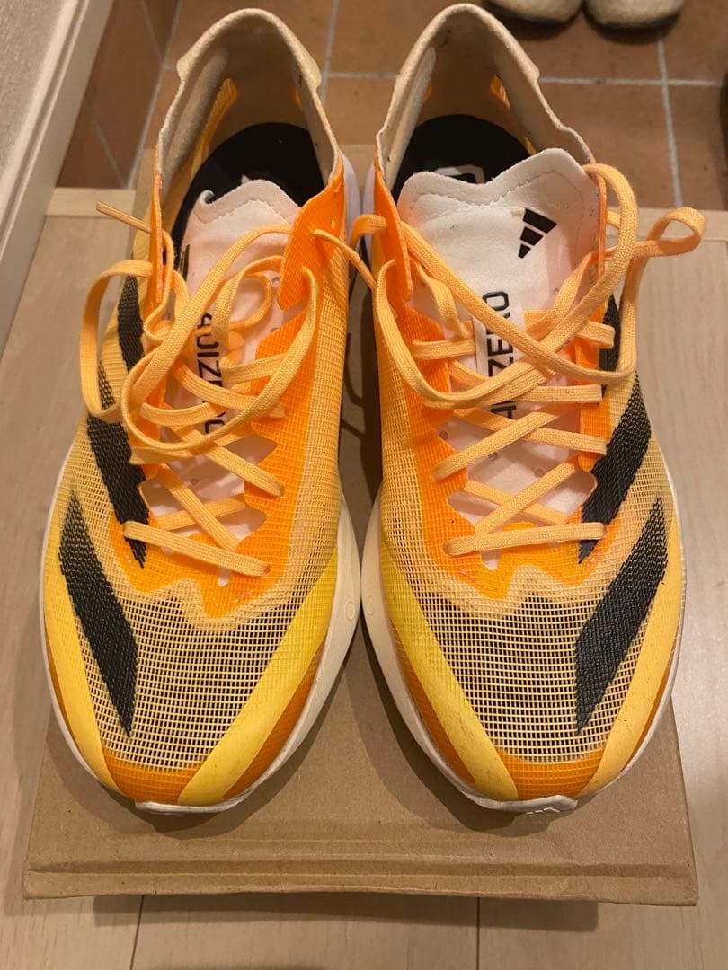 【美品】 adizero Japan 8 アディゼロ (25.5cm)