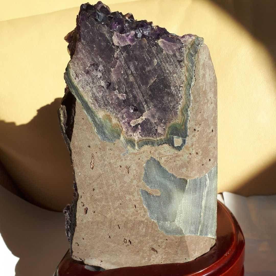 アメジスト　クラスター　台座付き　紫水晶　パワーストーン　約2.6kg