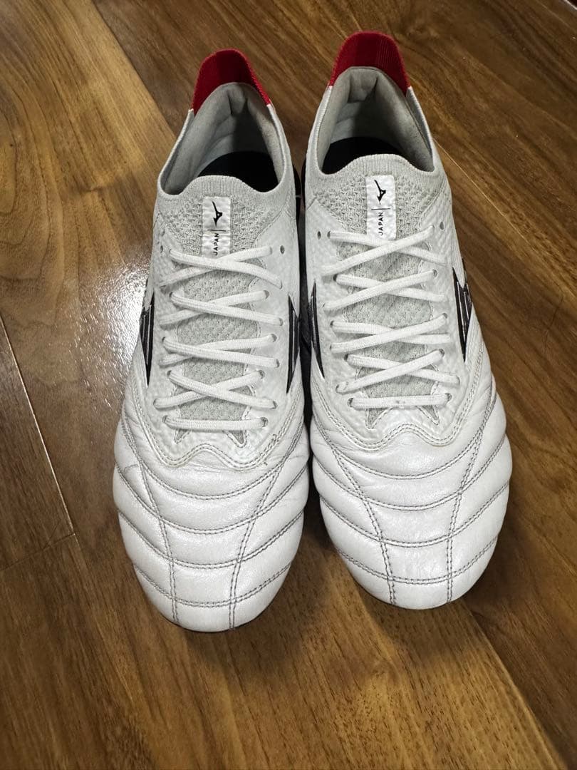 MIZUNO モレリア　ネオ4β