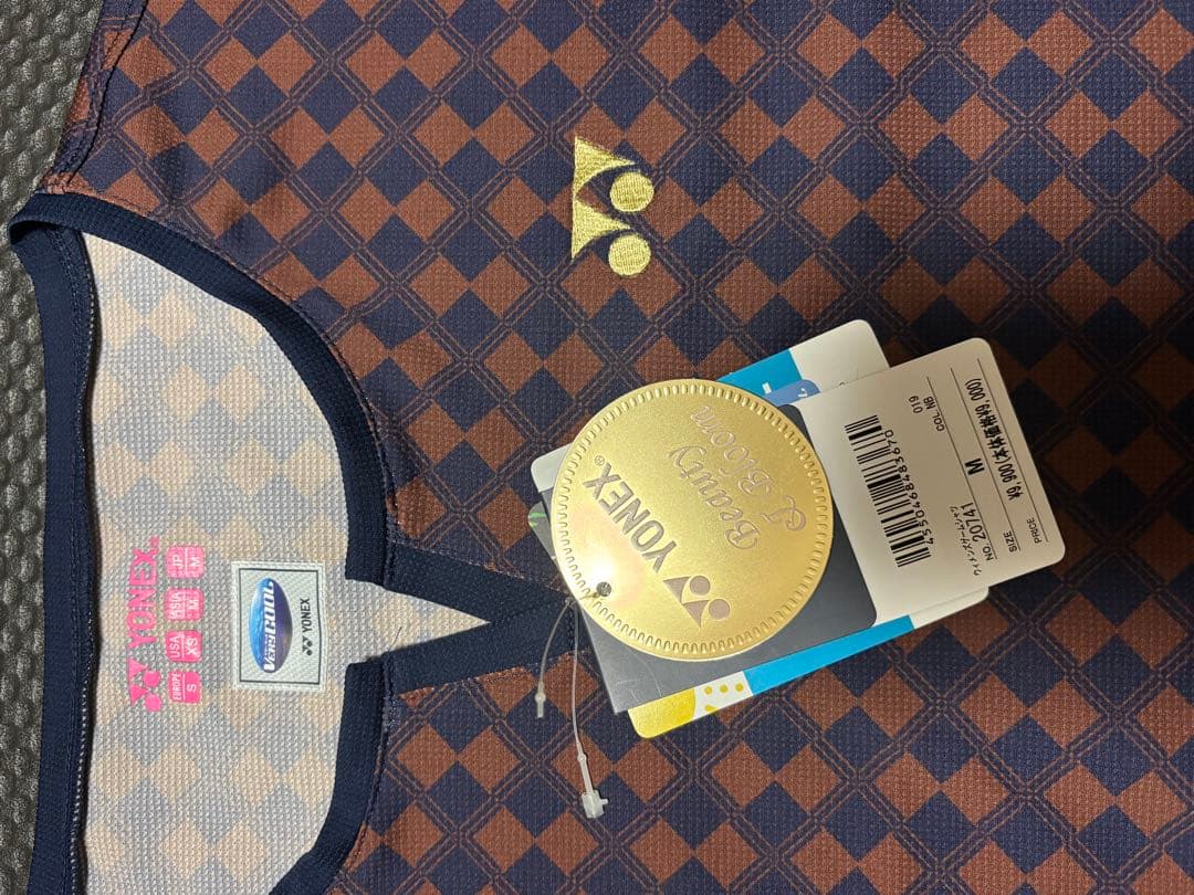 試着のみ新品　ヨネックス チェック柄 テニスウェア