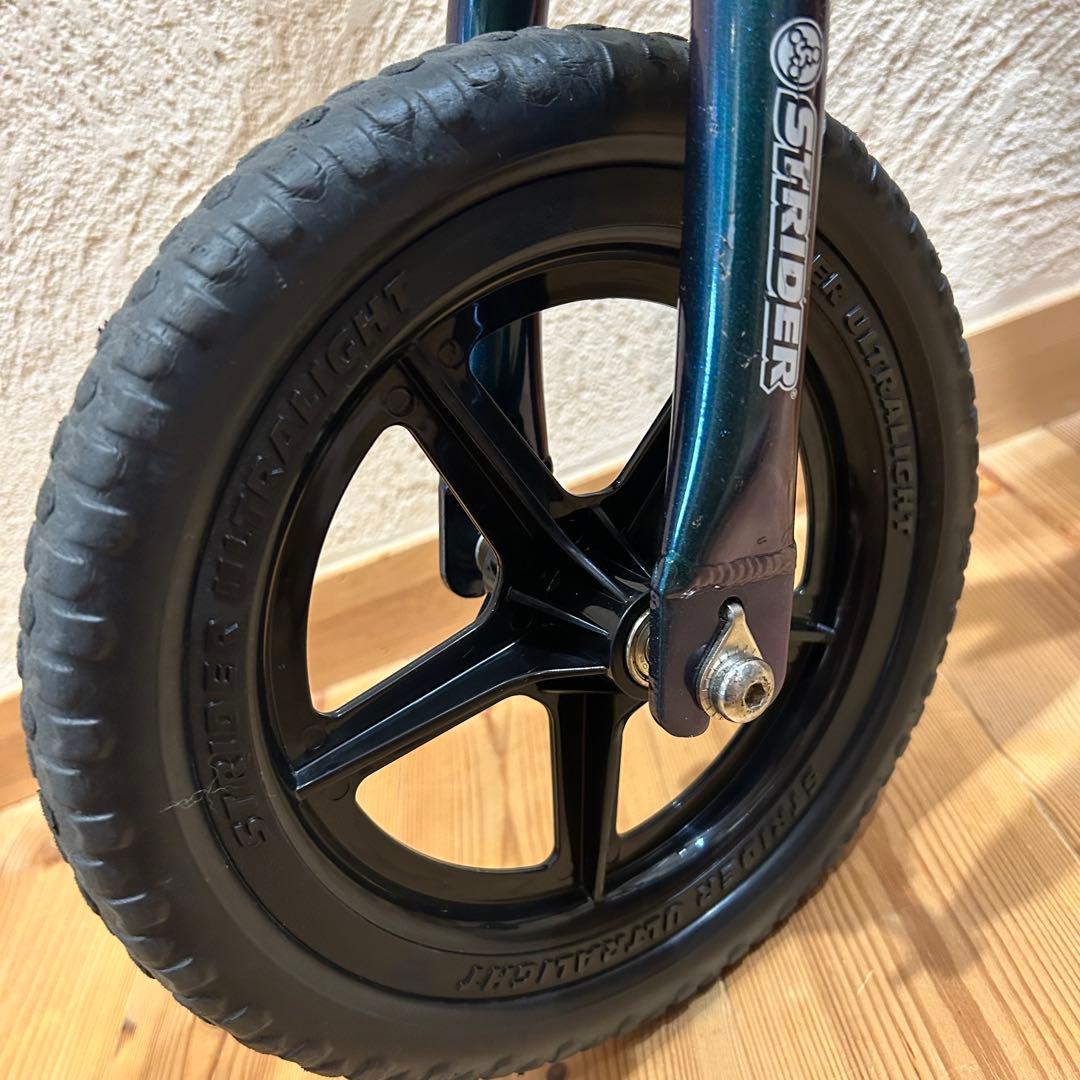 【美品】 STRIDER PRO 12インチ メタリックアクア バランスバイク