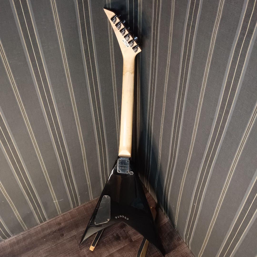 極美品 Jackson KING V JS32 変形 エレキギター キング