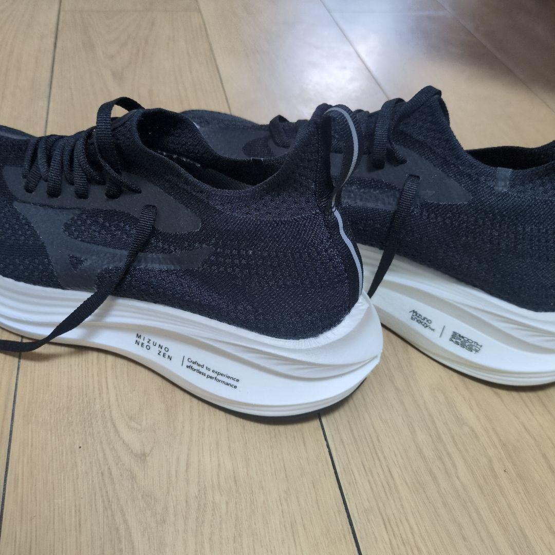 Mizuno Neo ブラック ランニングシューズ25.5cm