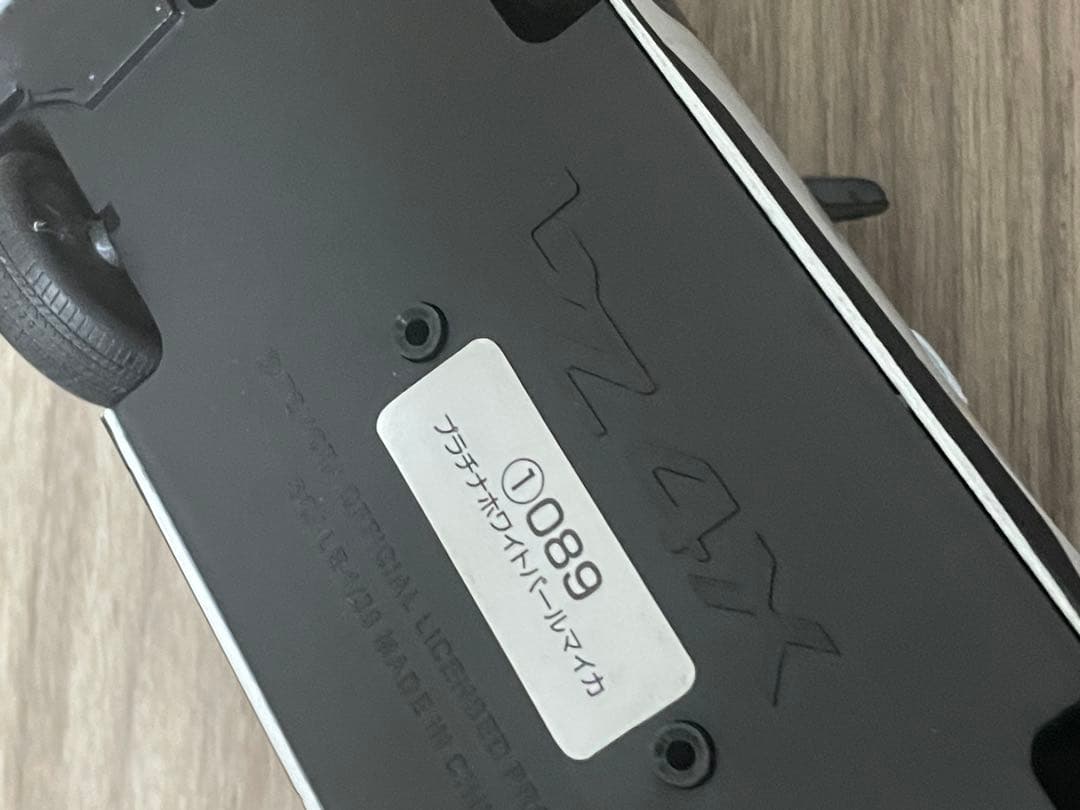 美品 bz4x カラーサンプル ミニカー トヨタ TOYOTA