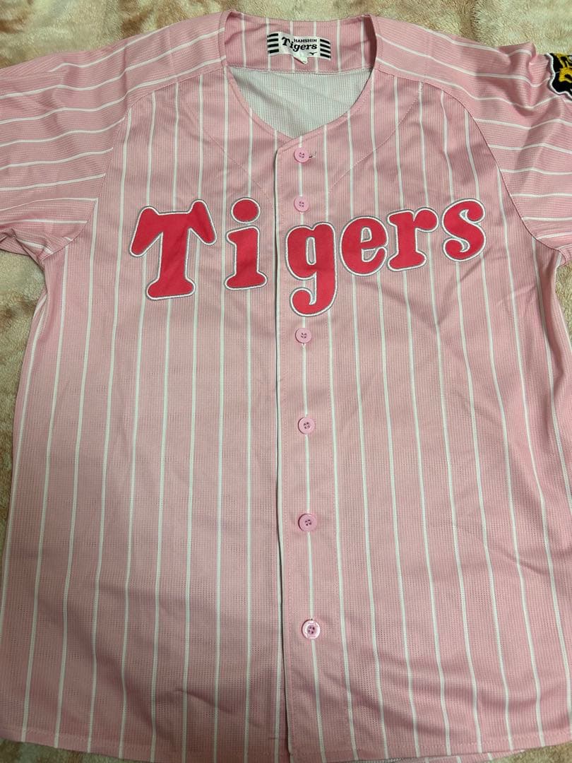 阪神タイガーピンクストライプ ユニフォーム M