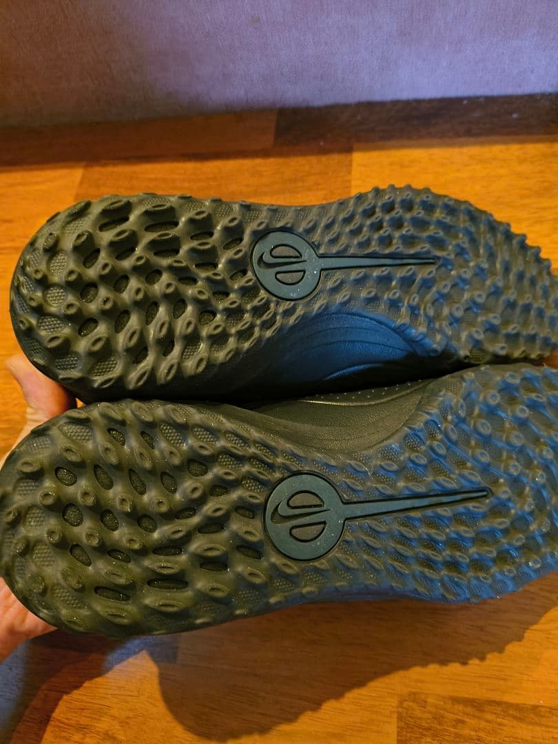 Nike ティエンポ