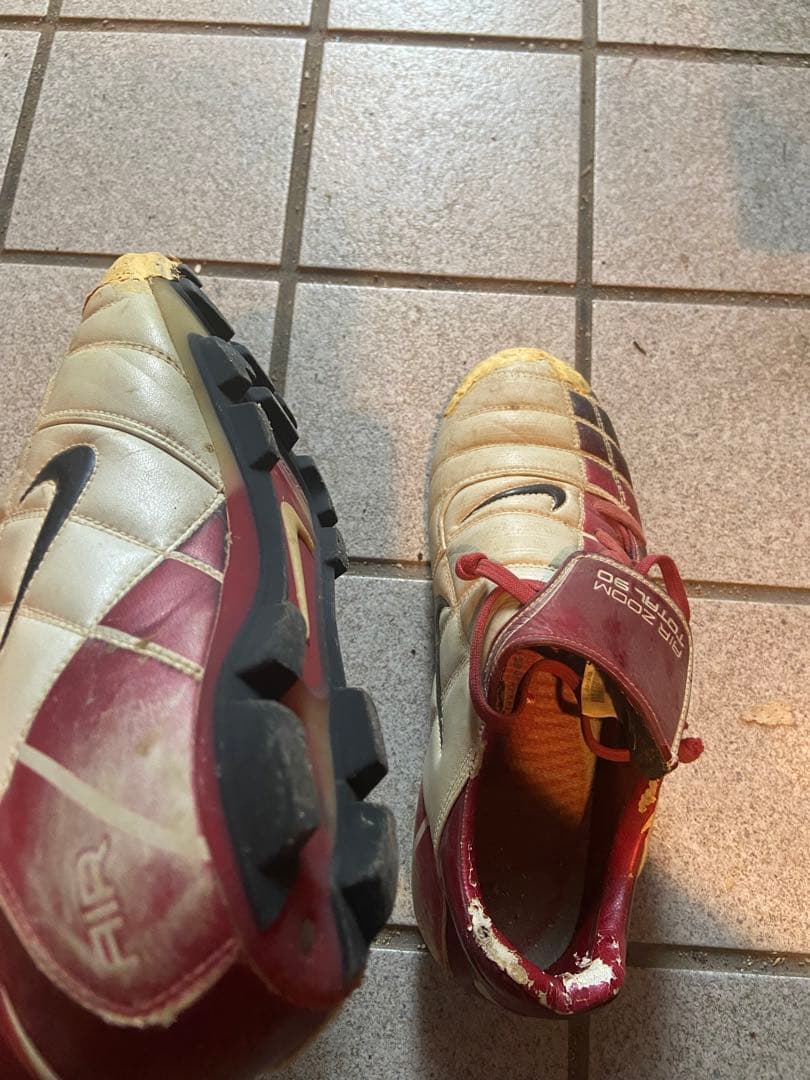 NIKEエアズームトータル90