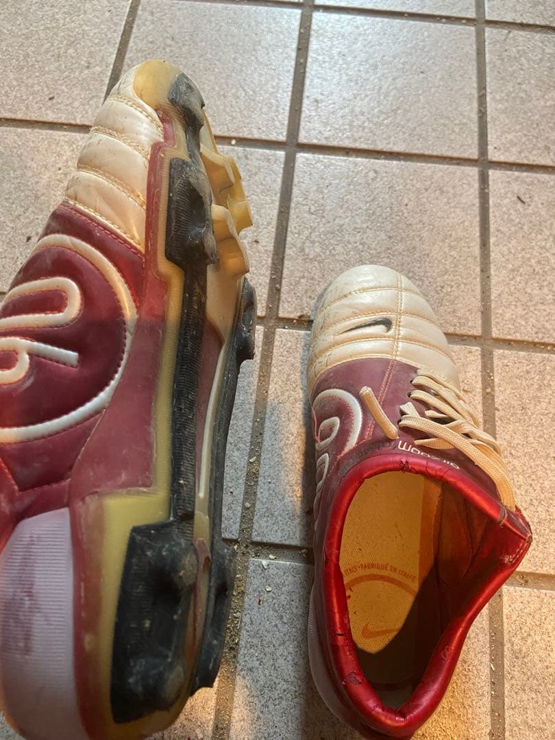 NIKEエアズームトータル90
