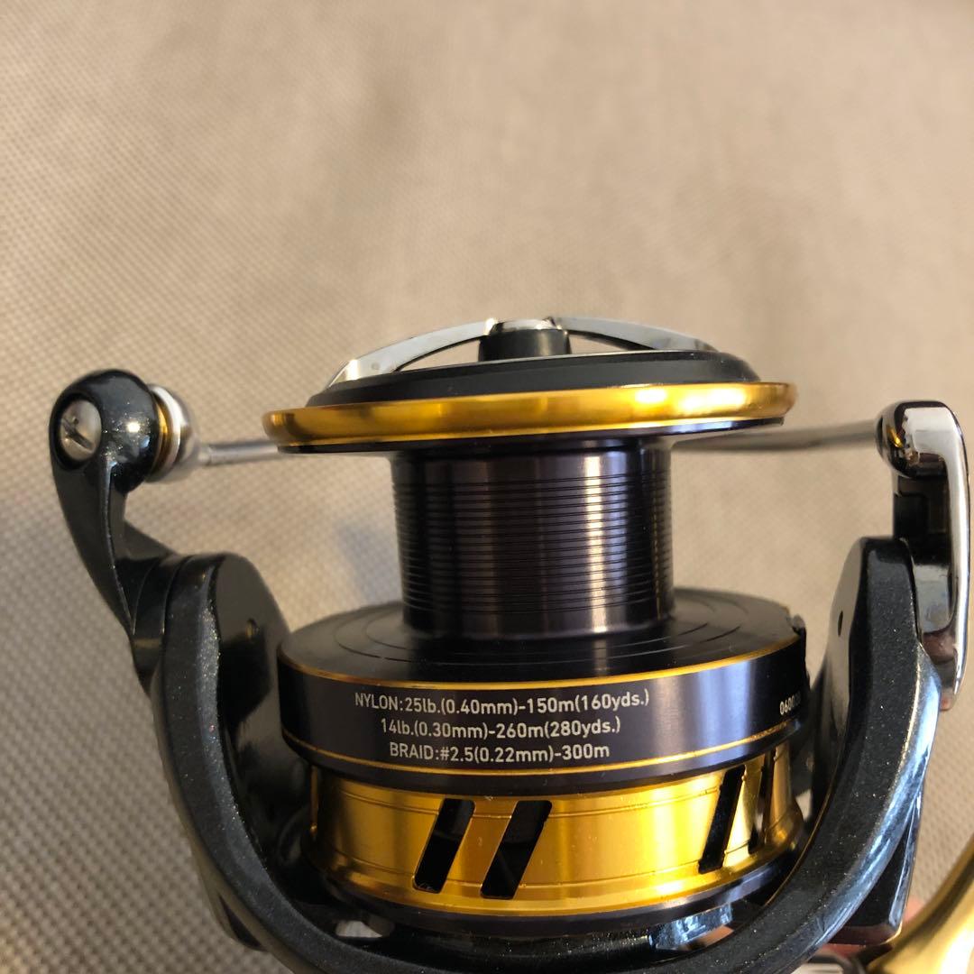 D*)様 DAIWA レガリス LT5000D-CXH ゴメクサス ハンドルノブ