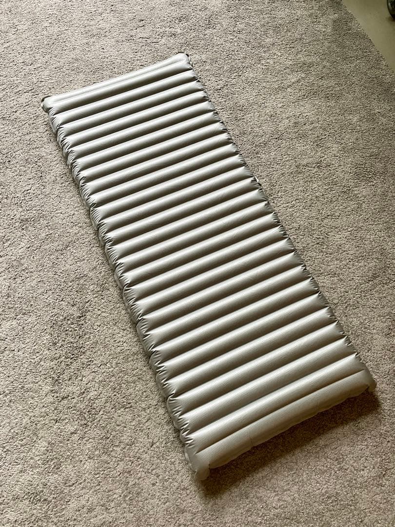サーマレスト　ネオエアー　スモール　THERMAREST スリーピングマット