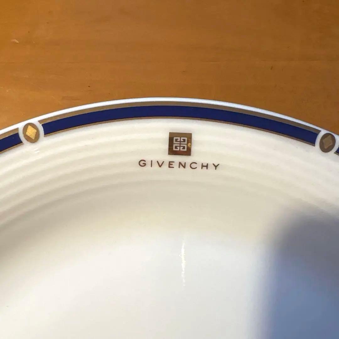 Givenchy プレート食器セット カゴ付き‼️ホワイト ブルー
