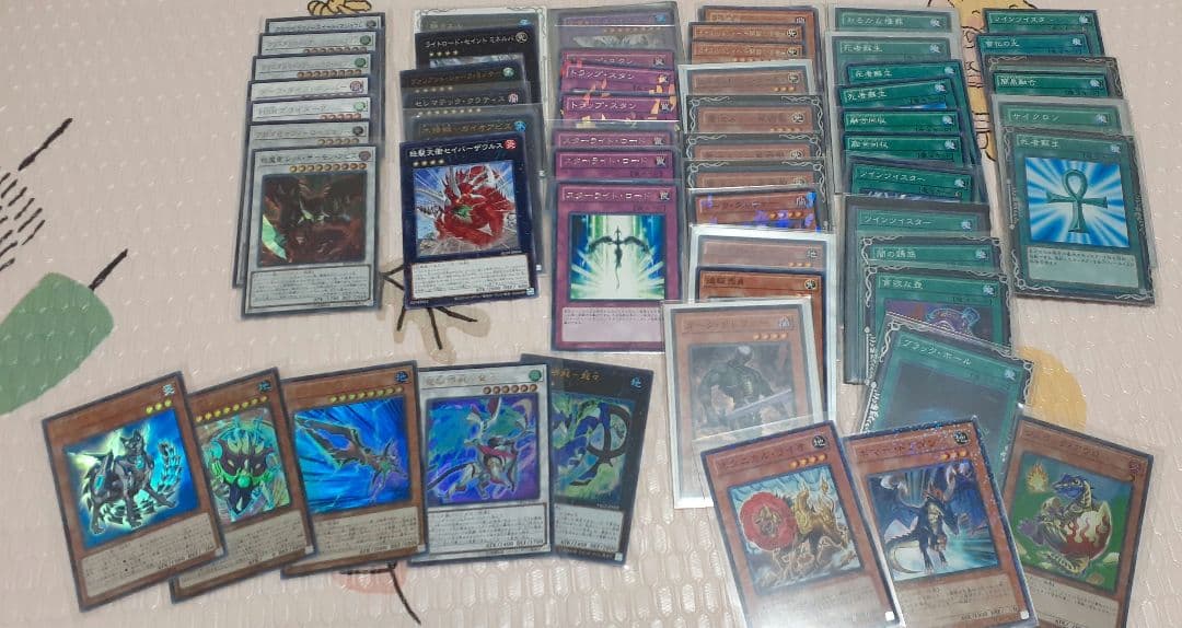 遊戯王OCG デッキ+汎用カード+スリーブ大量