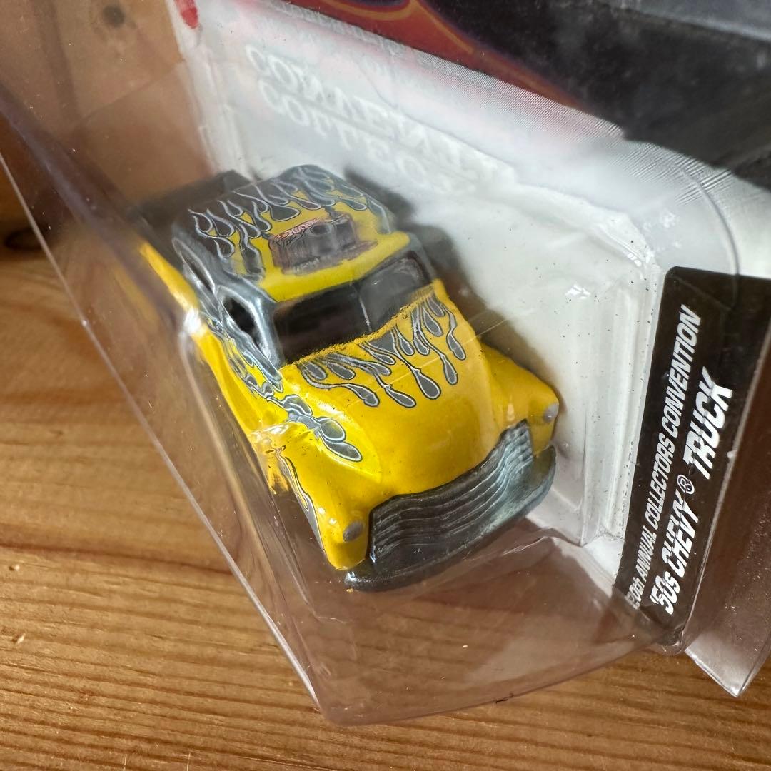 ミニカー Hot Wheels 20th Convention 50s CHEVY