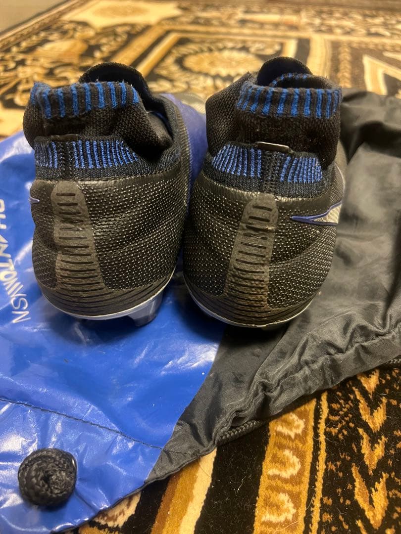 激レアNIKEナイキファントムビジョン サッカースパイク ブラックブルー