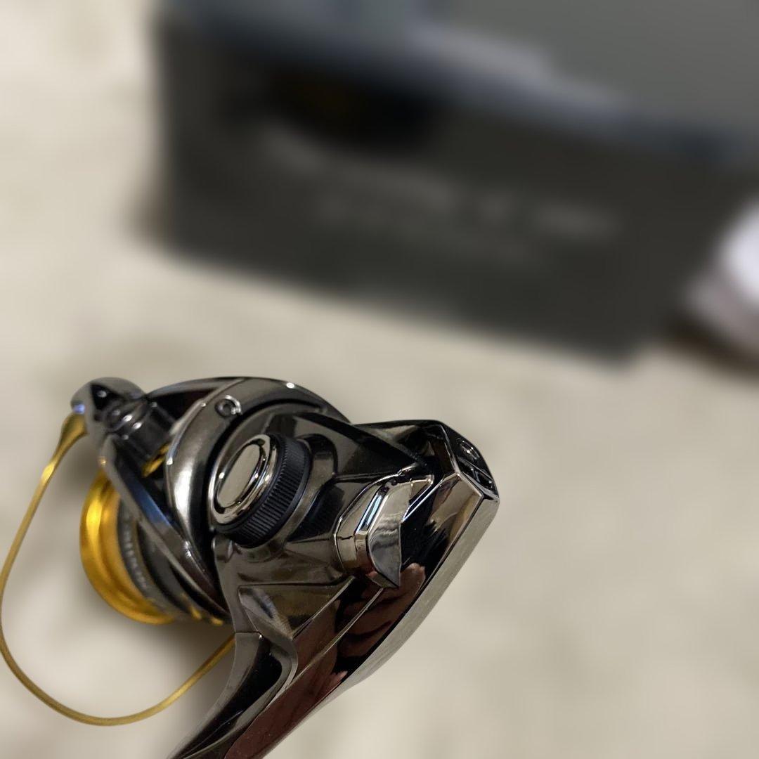【極美品】シマノ 17ソアレCI4+ 2000SHG 替スプール付