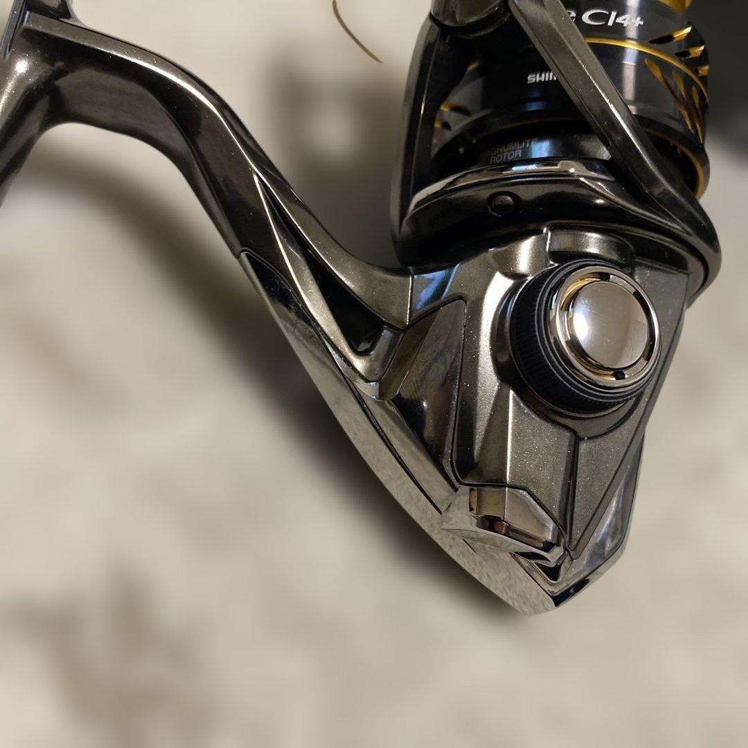 【極美品】シマノ 17ソアレCI4+ 2000SHG 替スプール付