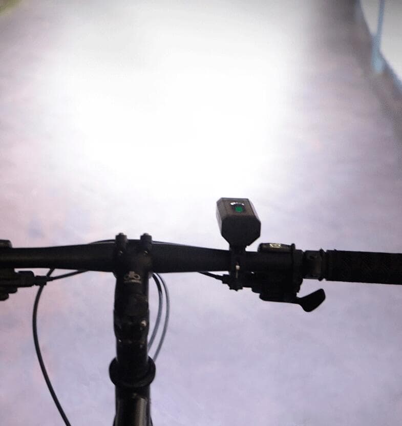 自転車ライト マウンテンバイクライト ナイトライディング用品 USB充電タイプ