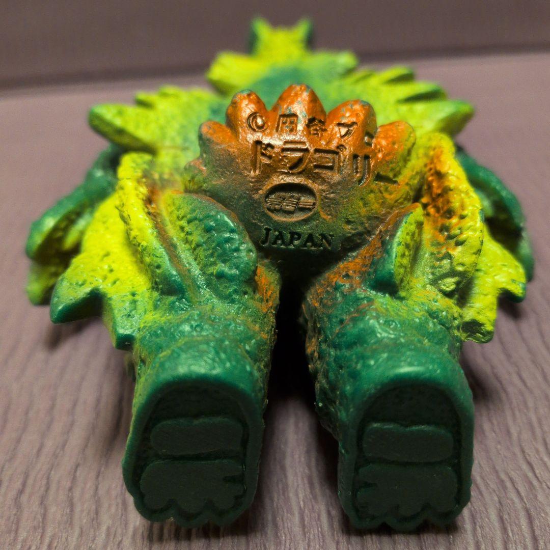 ドラゴリー　ポピー　怪獣フィギュア