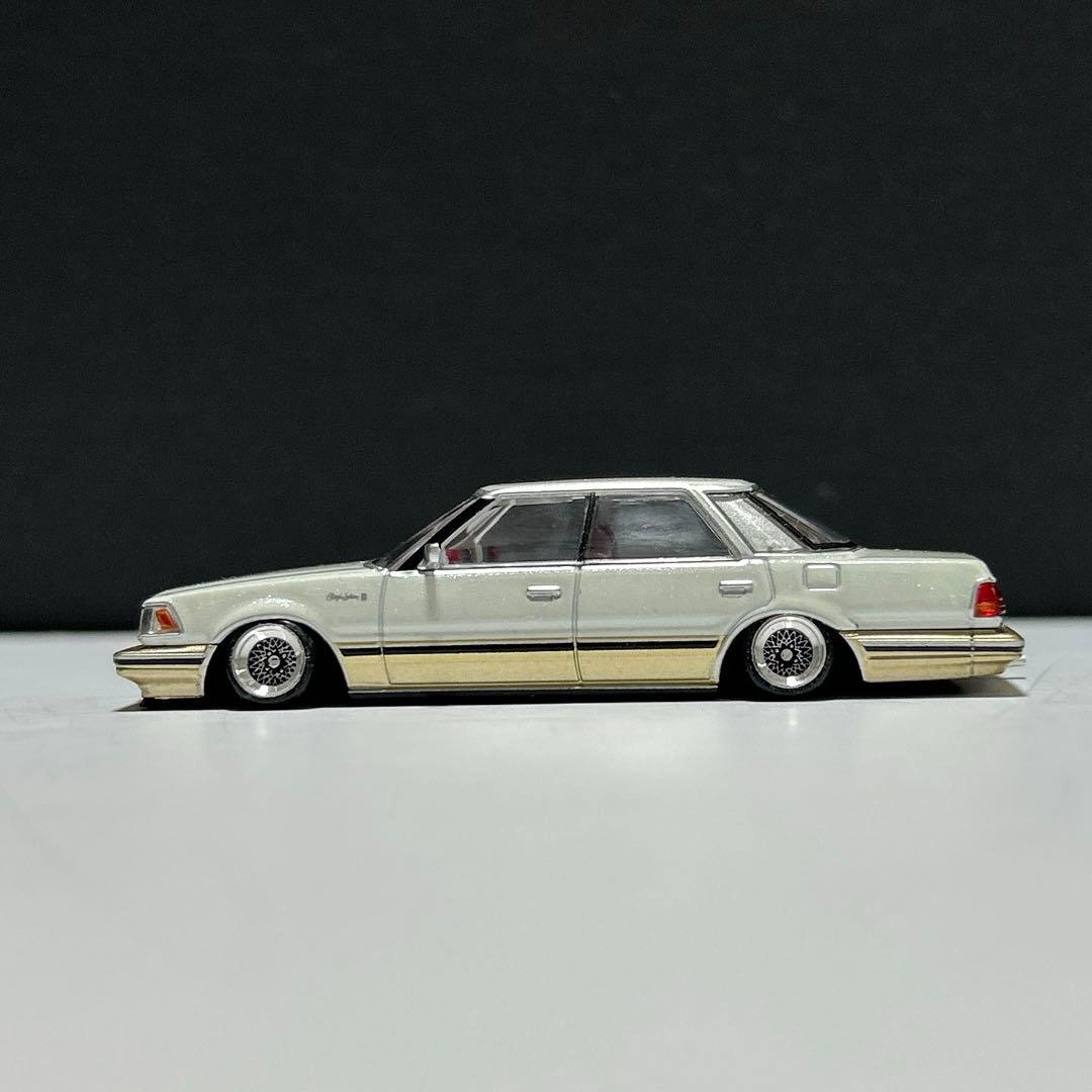 1/64 トミカリミテッドヴィンテージネオ　クラウン改