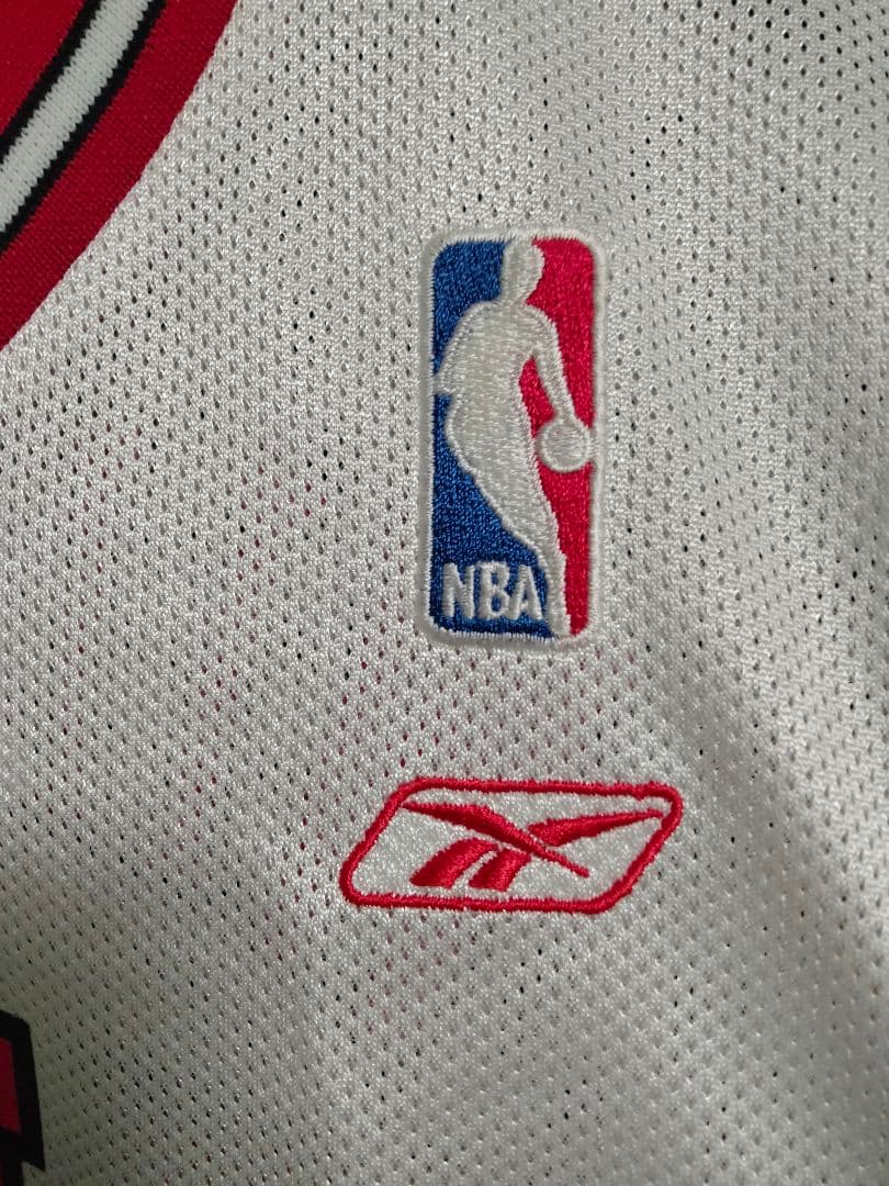 リーボック NBA ブルズ ジェイ・ウィリアムス #22 ジャージー 紙タグ付き
