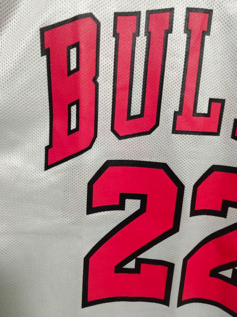 リーボック NBA ブルズ ジェイ・ウィリアムス #22 ジャージー 紙タグ付き