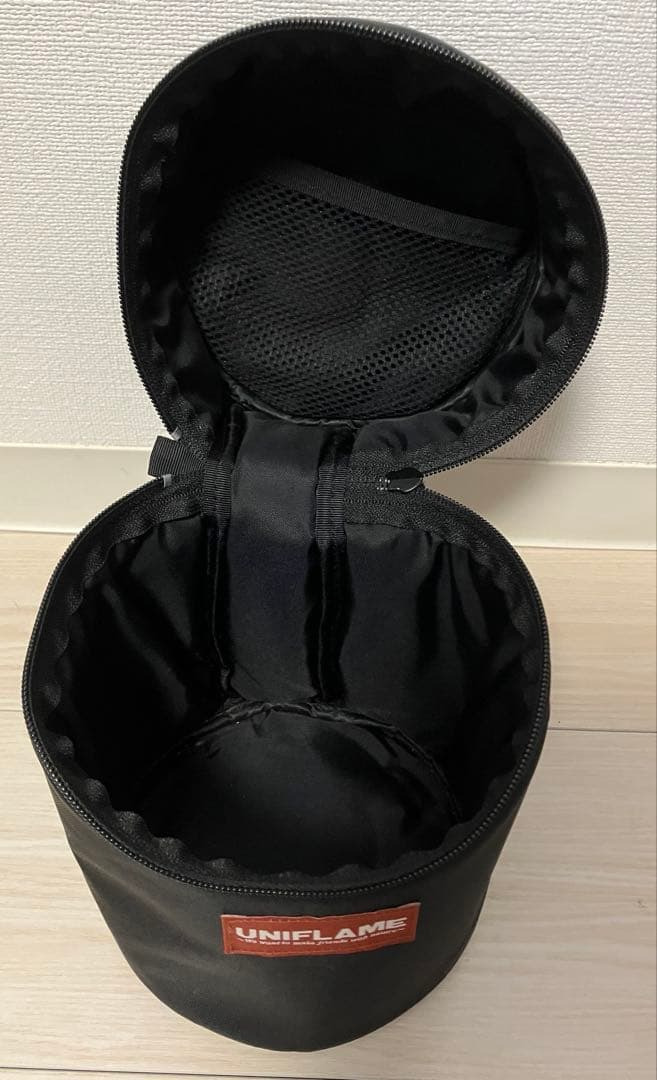 UNIFLAME UL-X ガスランタン 専用ケース、純正ガス缶3本付き