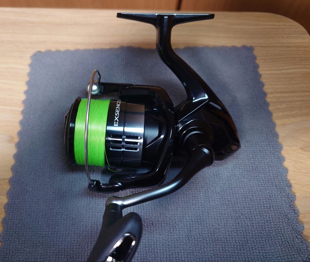 未使用品 SHIMANO 24EXSENCE BB 4000MXG