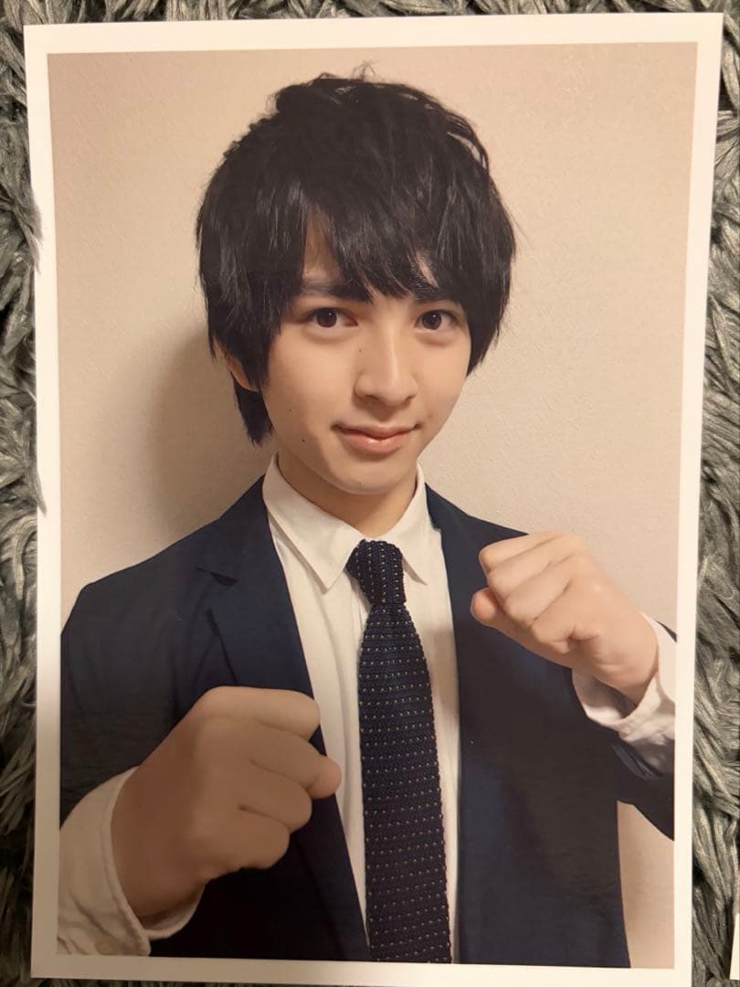 【硬質ファイルケース付】M!LK 吉田仁人 生写真 18歳生誕グッズ10枚セット