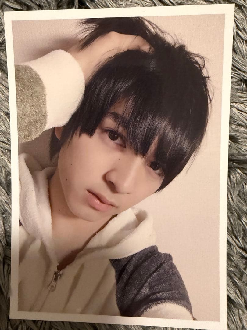 【硬質ファイルケース付】M!LK 吉田仁人 生写真 18歳生誕グッズ10枚セット