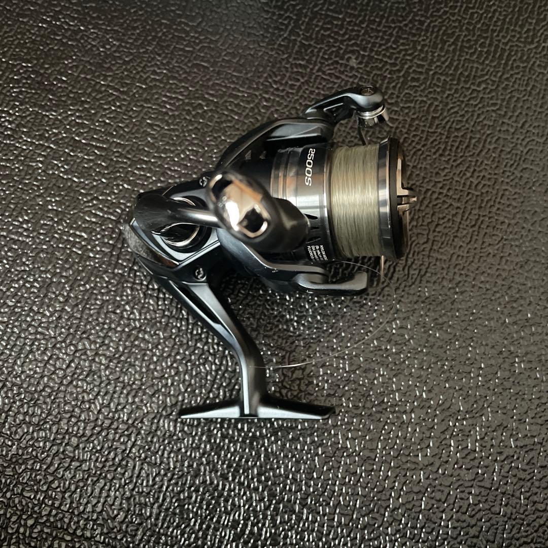 リール MIRAVEL 2500s
