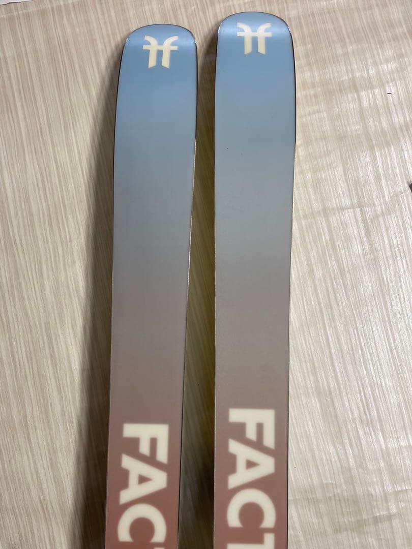 FACTION プロディジー3.0 184センチ　金具付き中古