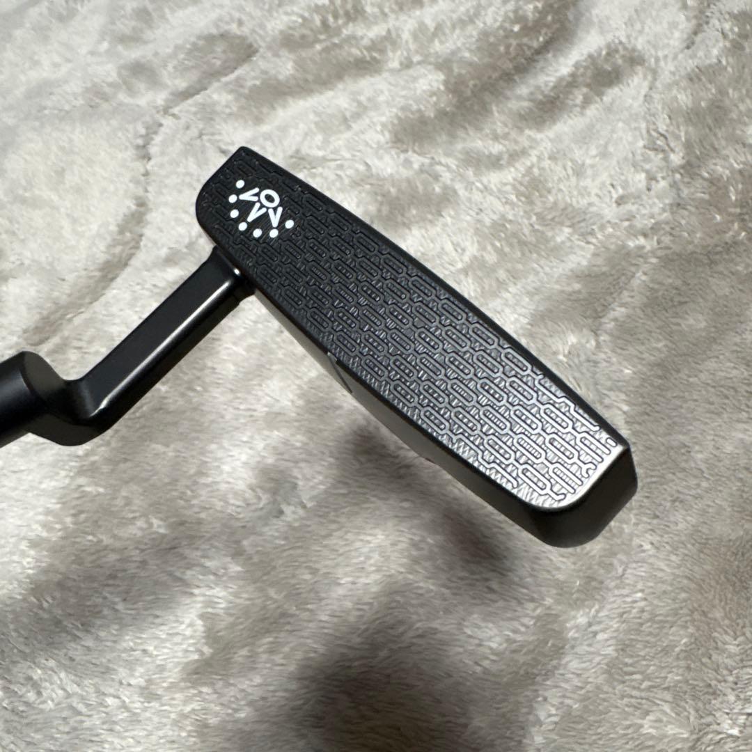 SCOTTY CAMERON PHANTOM BLACK 9.2R/33インチ