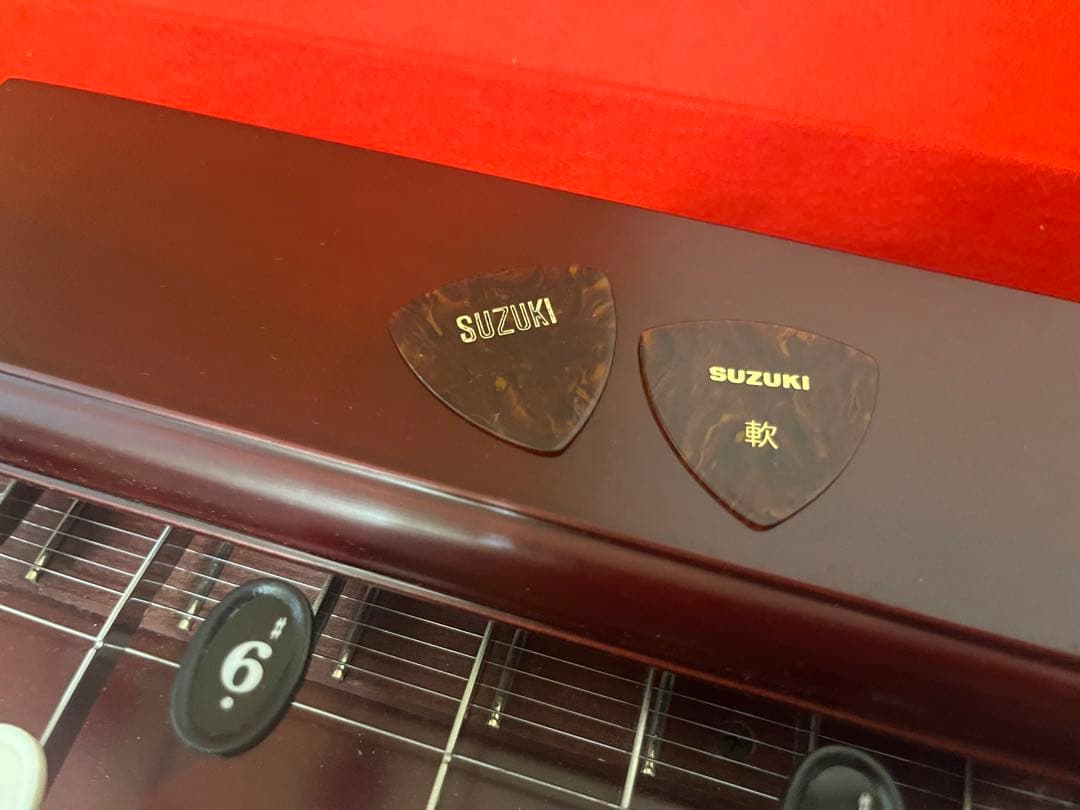 【美品】大正琴 SUZUKI 特製 松 楽器・付属品付き