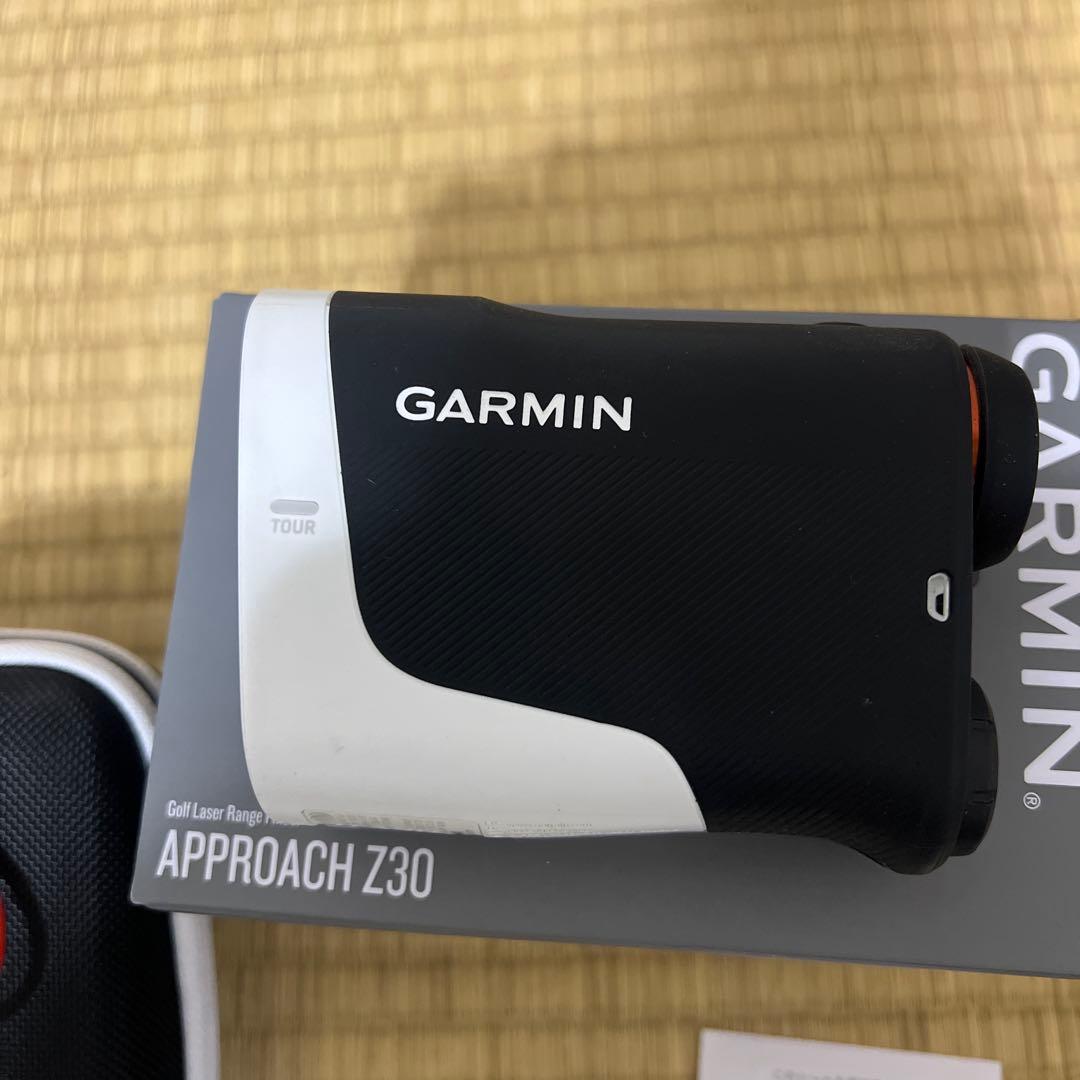 美品　GARMIN APPROACH Z30 ゴルフ用距離計　ガーミン