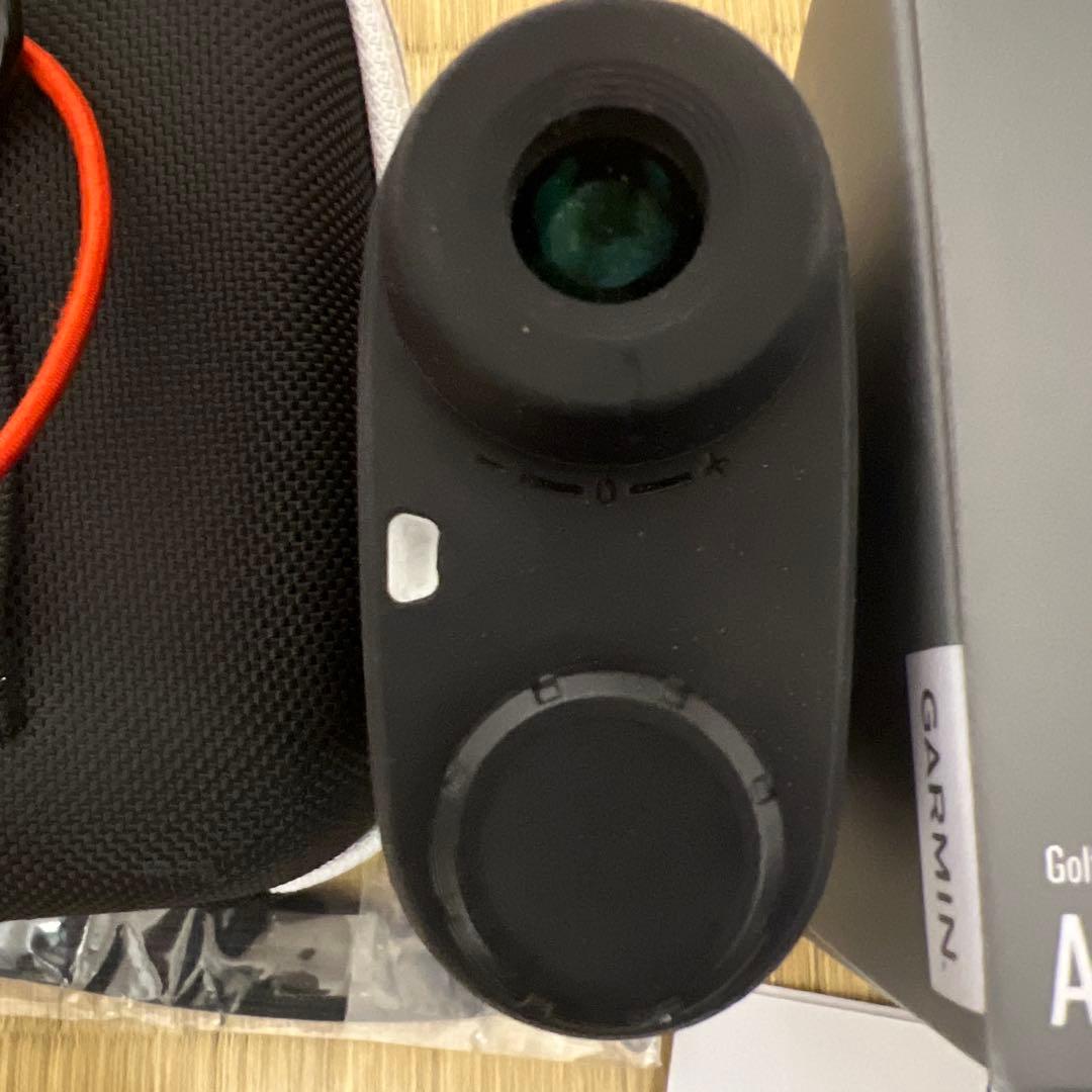 美品　GARMIN APPROACH Z30 ゴルフ用距離計　ガーミン