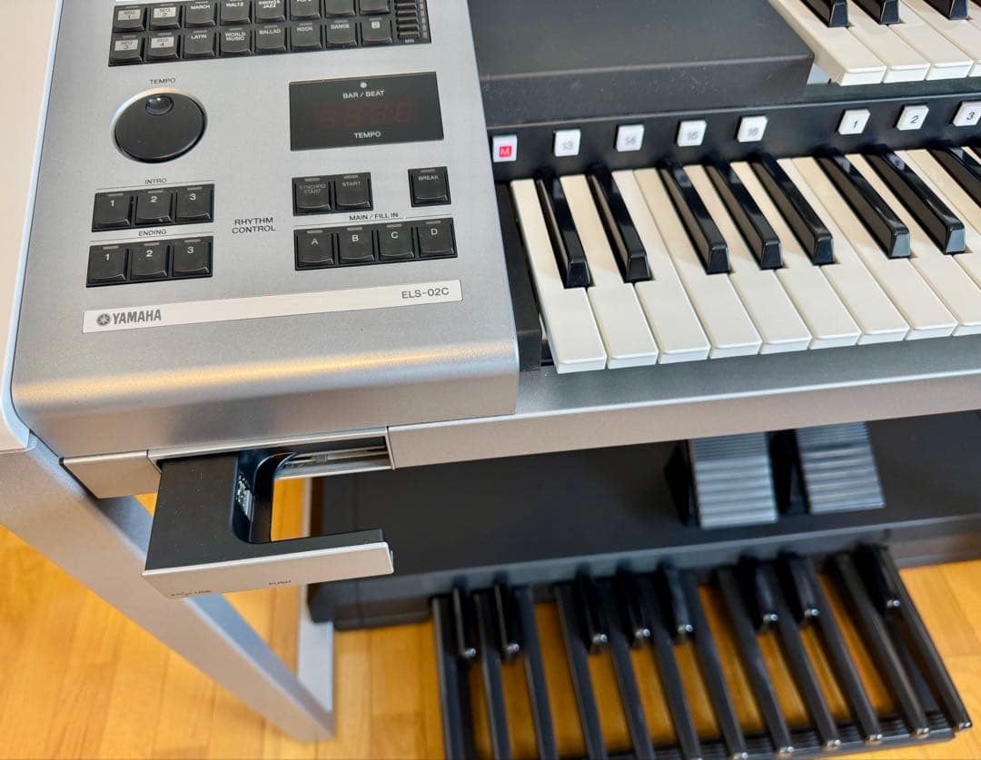 【値下げしました‼︎】Yamaha Electone STAGEA ELS-02C