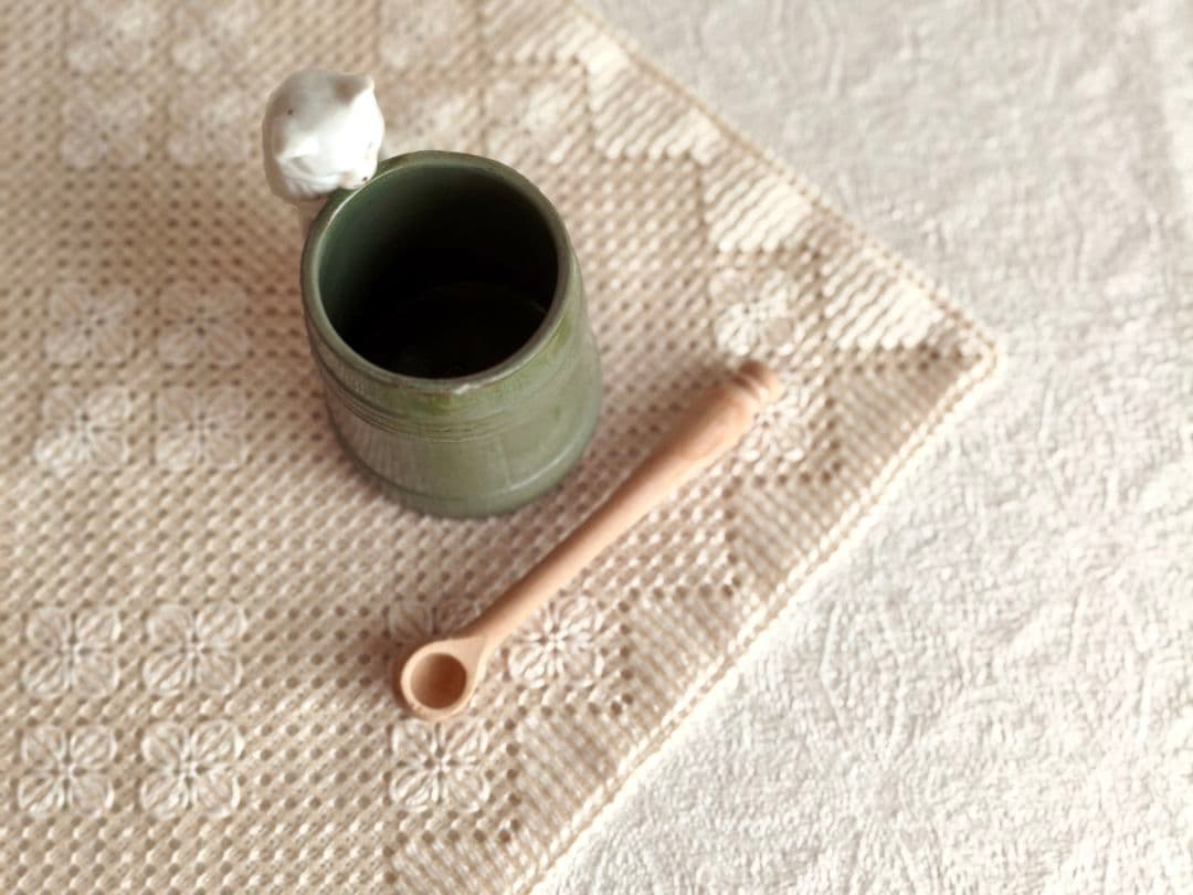 * vintage pot ❀ しろネコちゃんのいる グリーン ポット