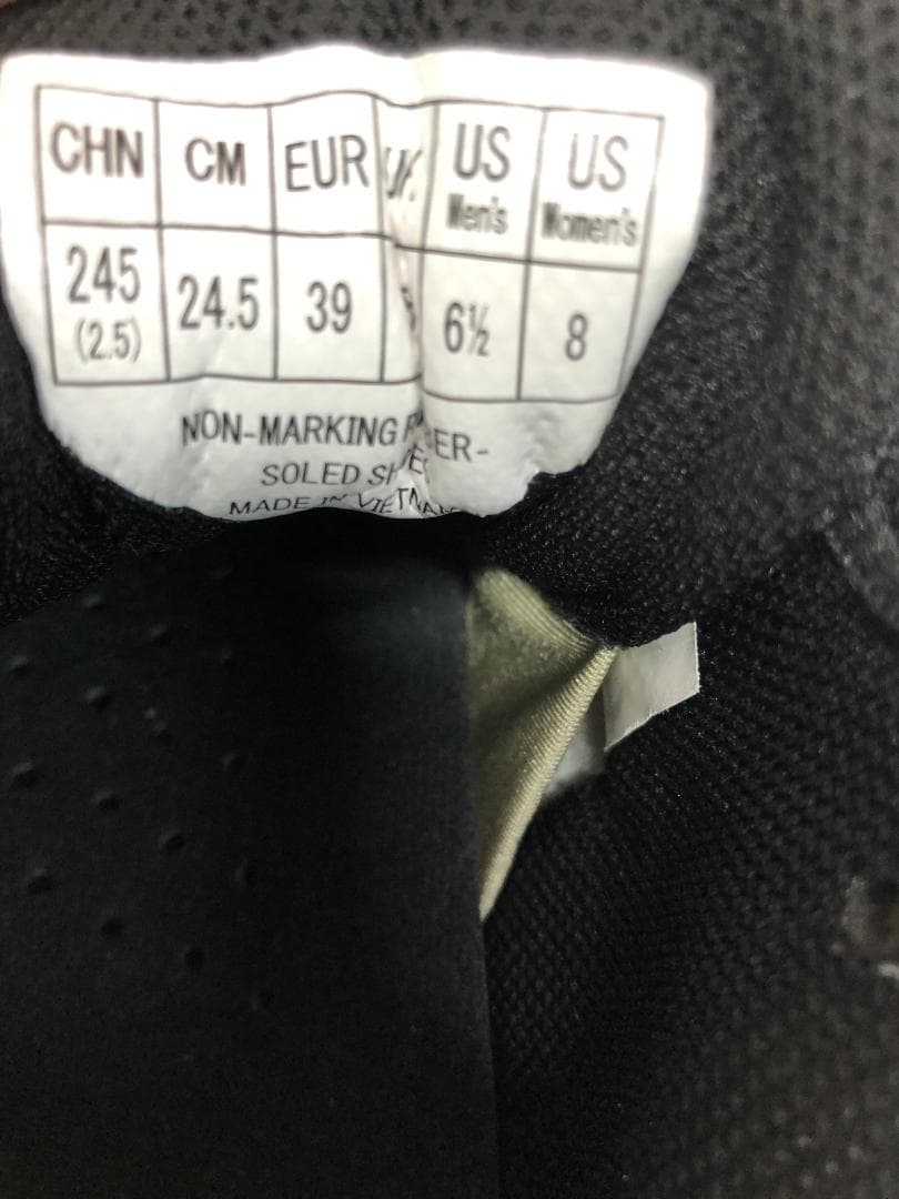 N174　Yonex　パワークッション　65Z　バドミントンシューズ