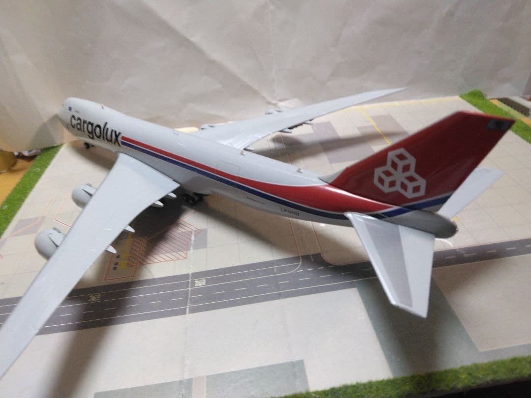 ヘルパ　 1/200 　カーゴルックス　CARGOLUX　747-8F